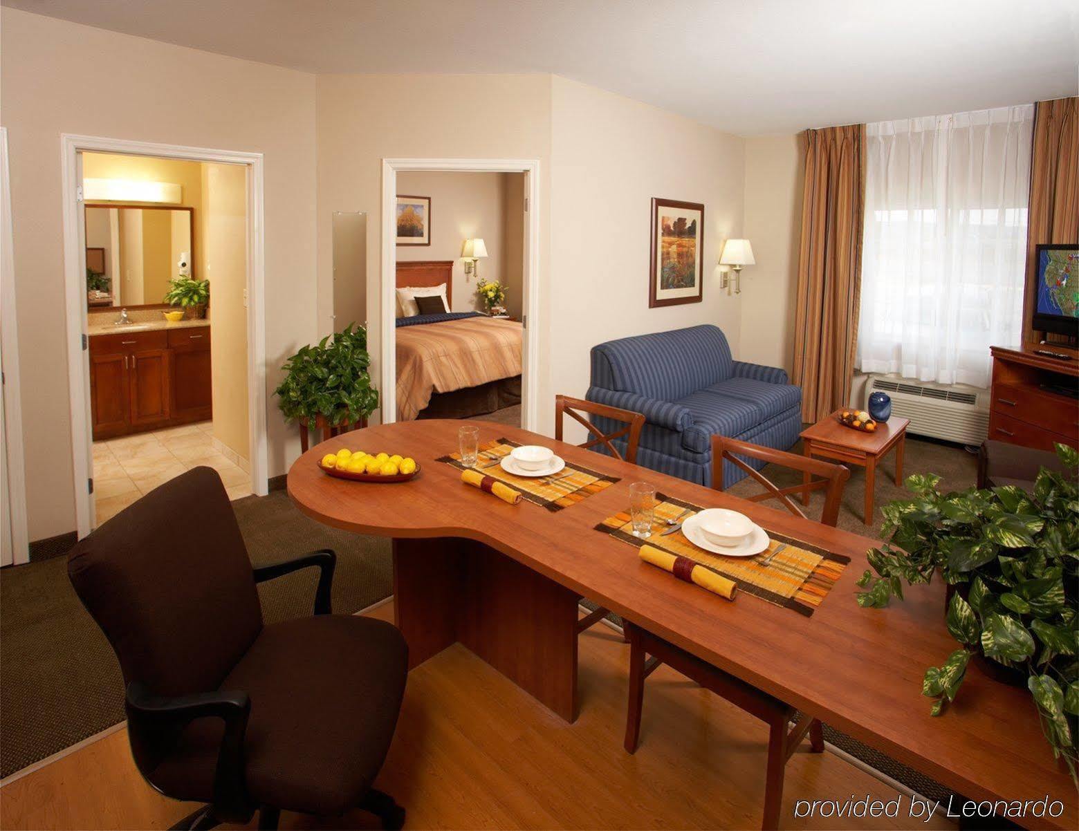 Candlewood Suites Hazleton By Ihg Room photo